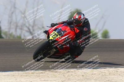 media/Sep-20-2025-TrackDaz (Sat) [[27f0cde673]]/B Group/1120am (Turn 2)/